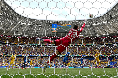 Nicolae Stanciu scores a goal against Ukraine